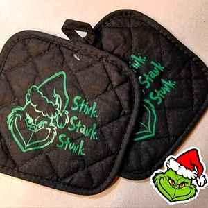 Grinch Pot Holders